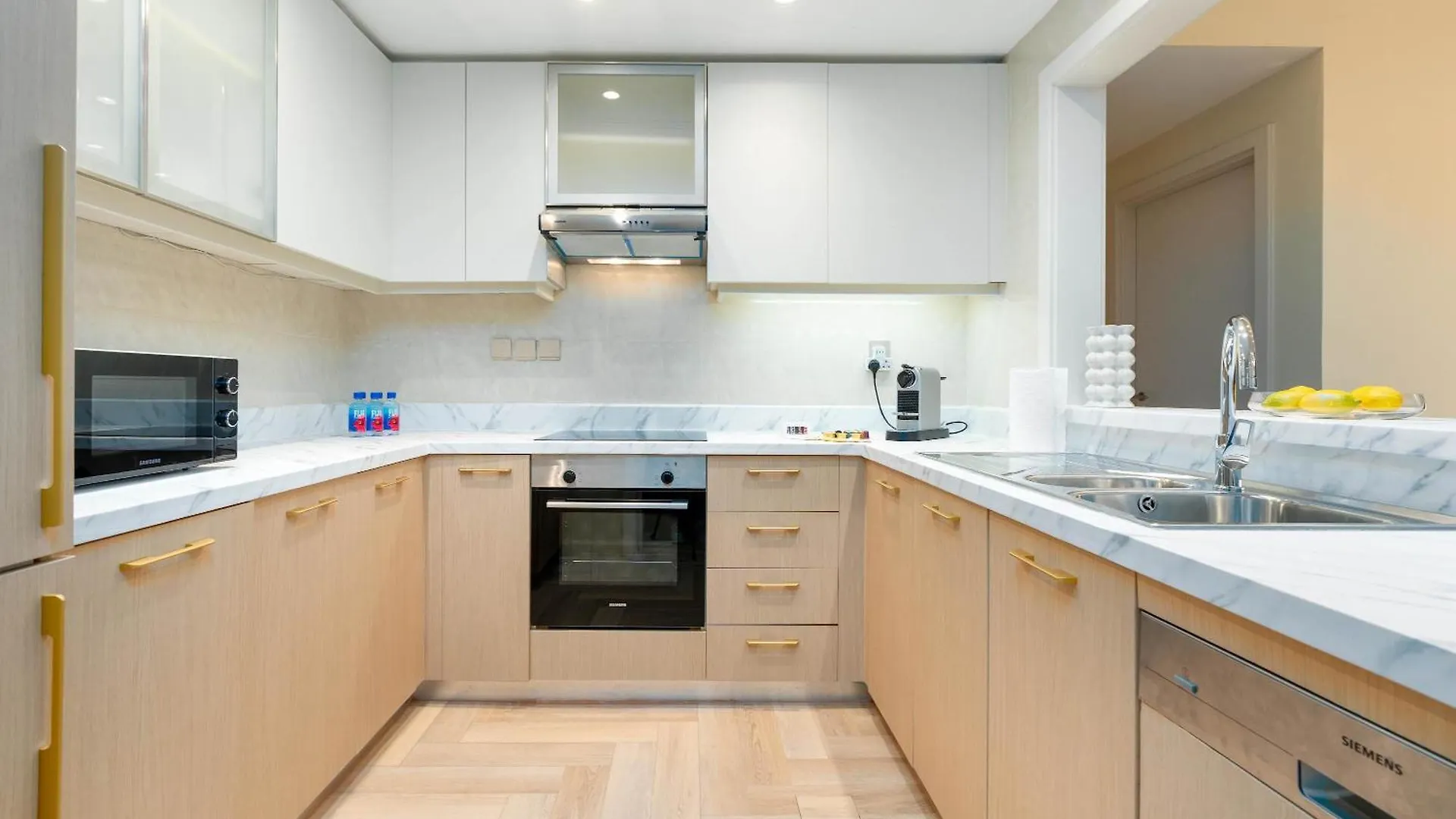 Апартаменты Stylish 1Br In Downtown With Fountain Views Дубай